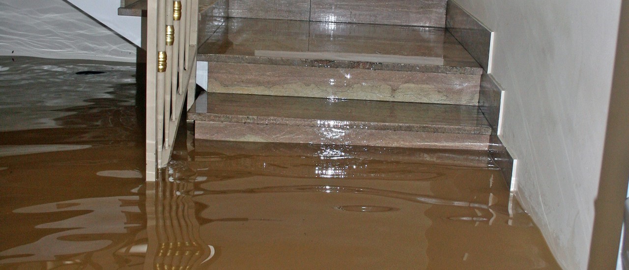 stucco water damage Kingsland TX