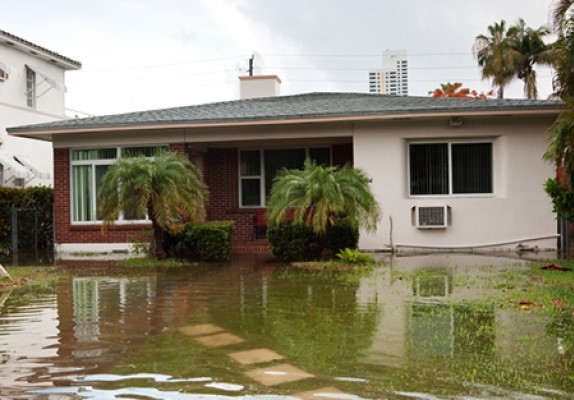 water damage restoration company Fellsmere FL