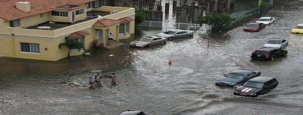 emergency flood service Hawaiian Gardens CA