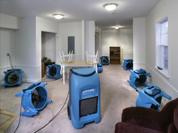 how much does water damage repair cost Warrenton MO